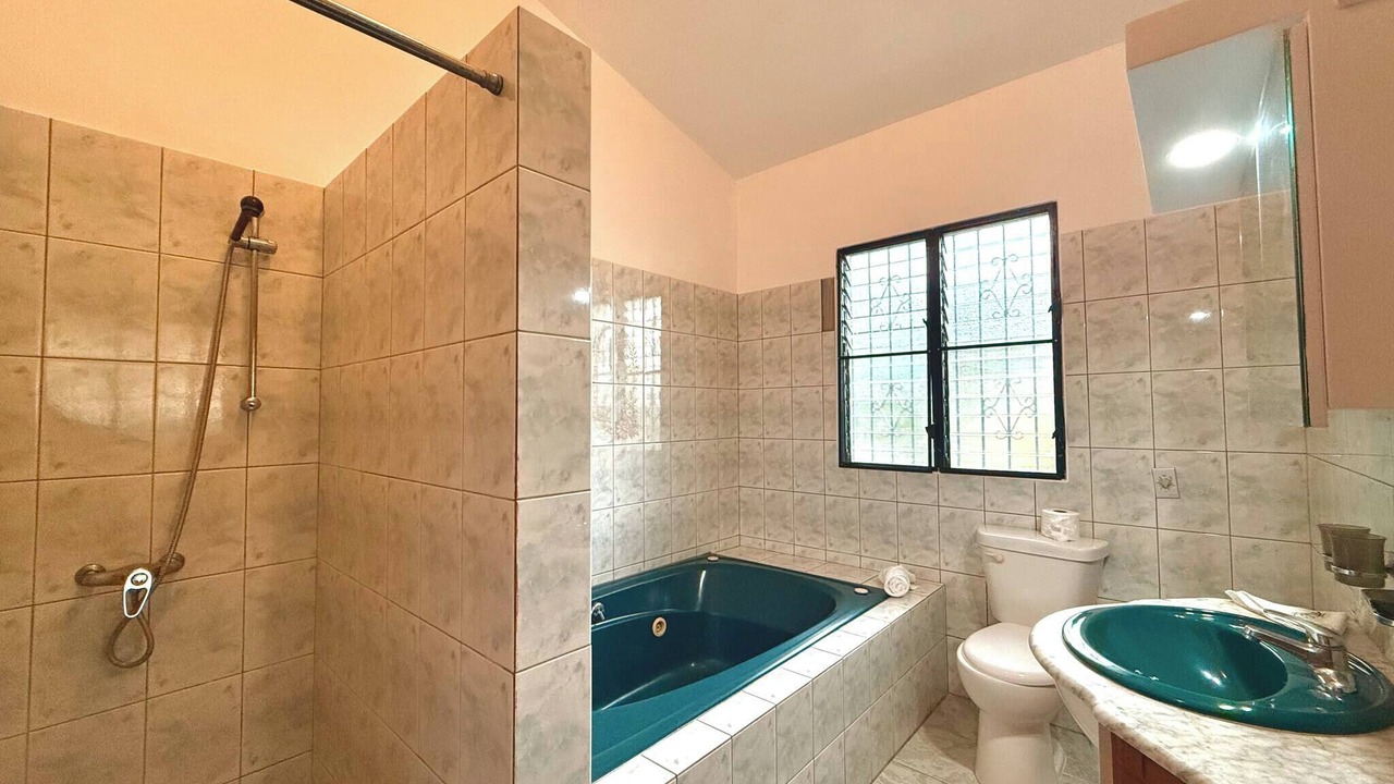 Photo of Bathroom in Urbanizacion Tavarez