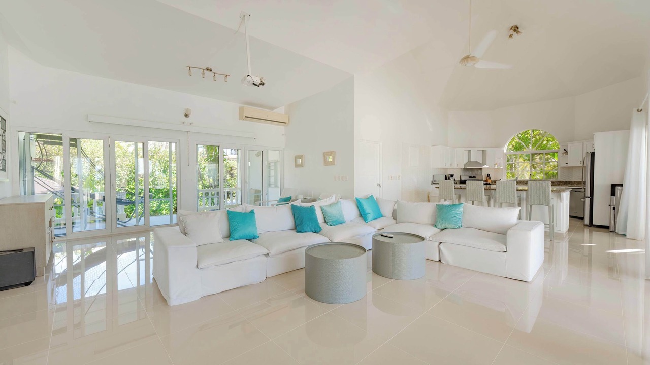 Photo of Livingroom in Urbanizacion Tavarez