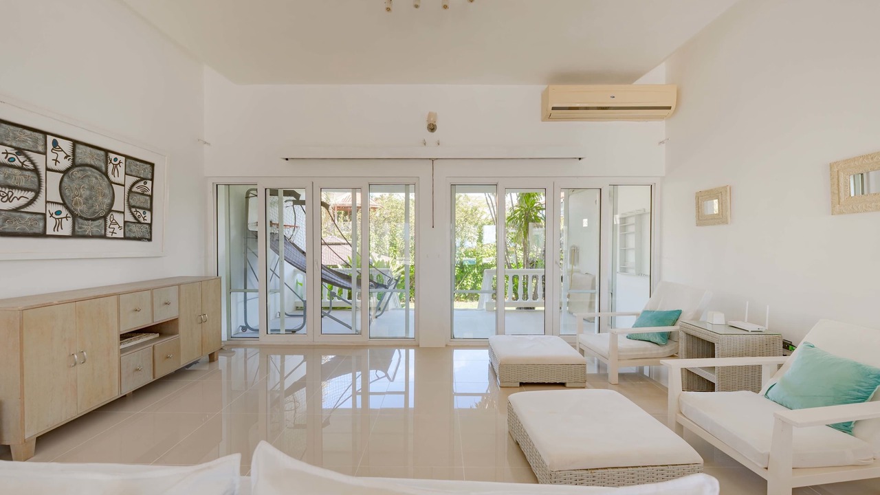 Photo of Livingroom in Urbanizacion Tavarez