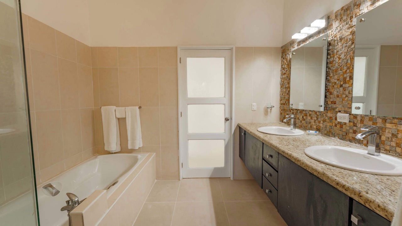 Photo of Bathroom in Urbanizacion Tavarez