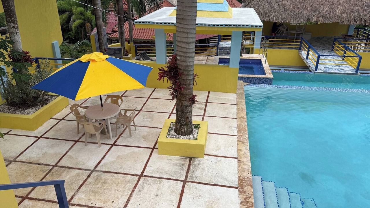 Photo of Outdoor in Pedro Brand