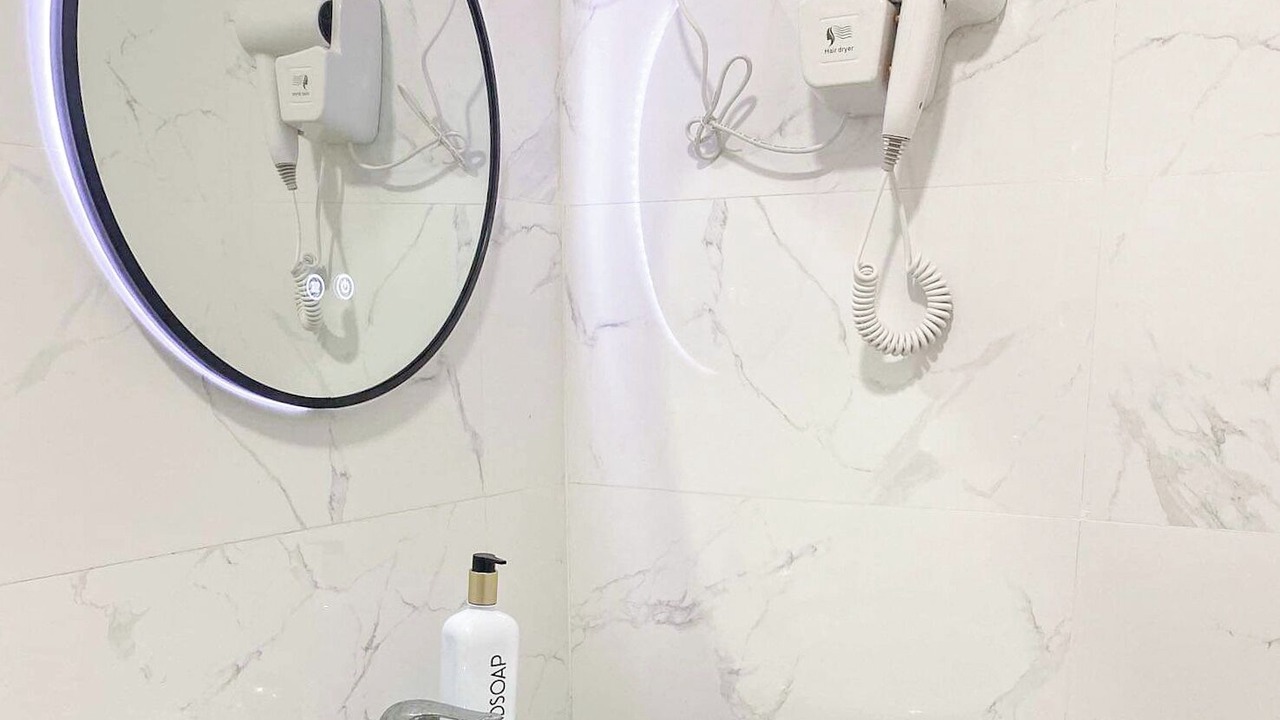 Photo of Bathroom in Maybunga