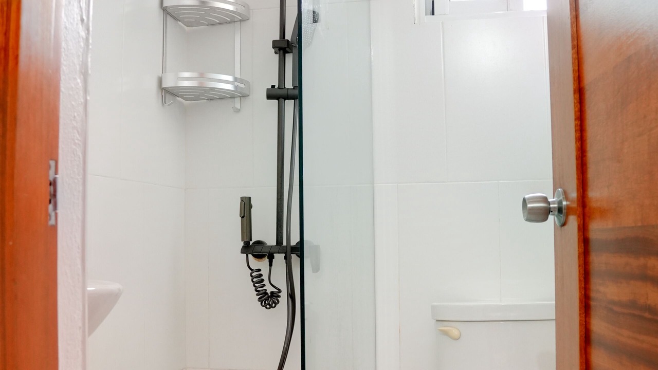Photo of Bathroom in Llanos de Gurabo I