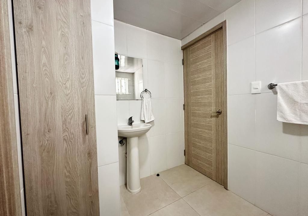 Photo of Bathroom in Veron