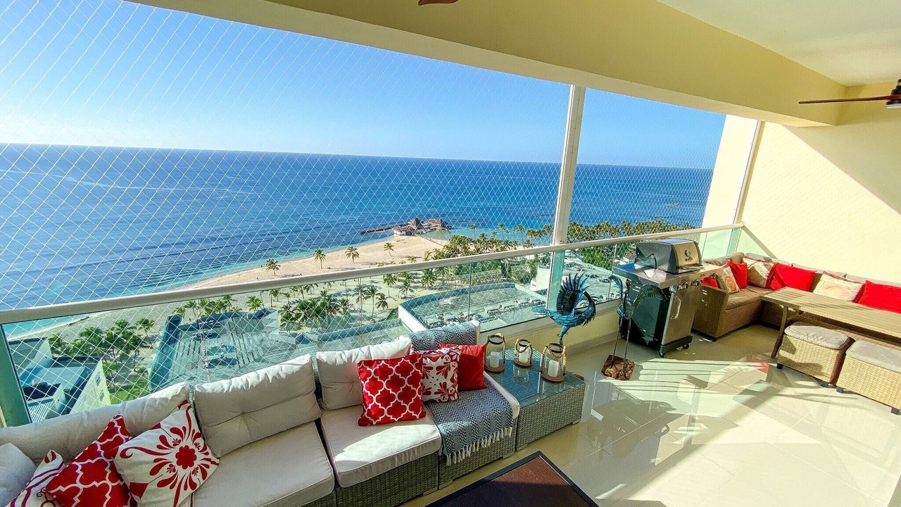 Photo of Patio Balcony in Villas Del Mar