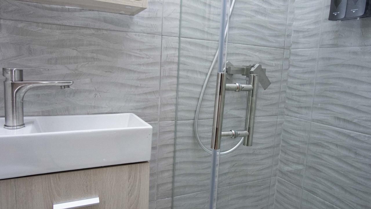 Photo of Bathroom in Serralles