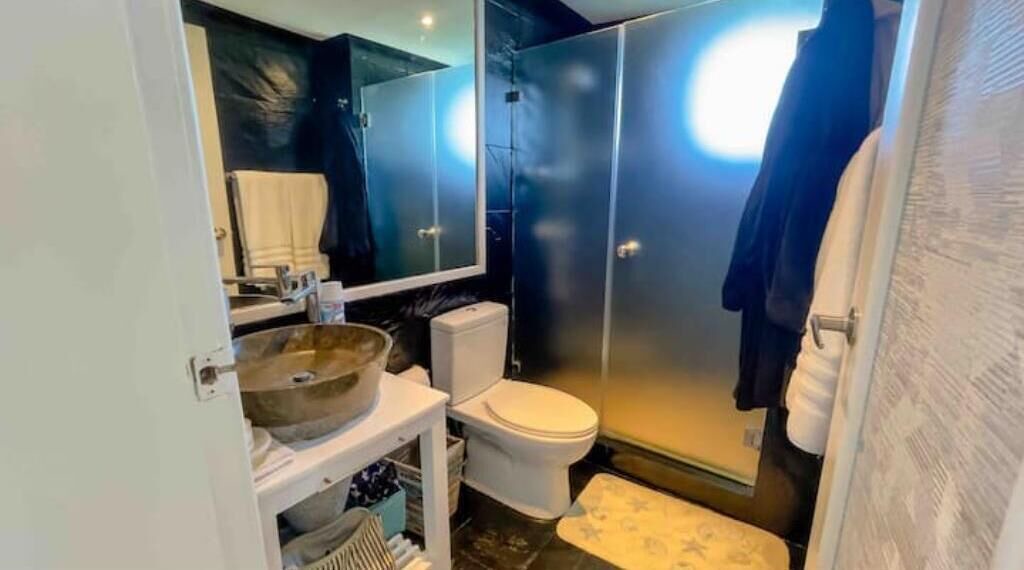 Photo of Bathroom in Villas Del Mar