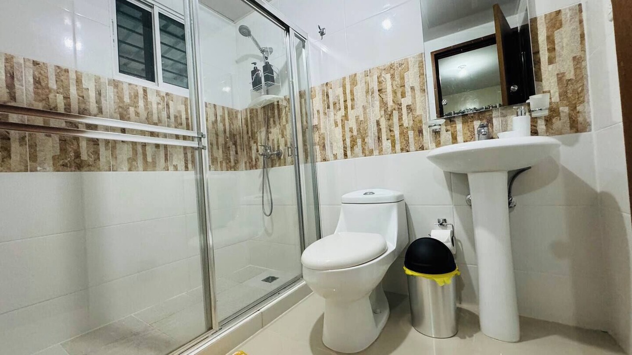 Photo of Bathroom in Llanos de Gurabo I