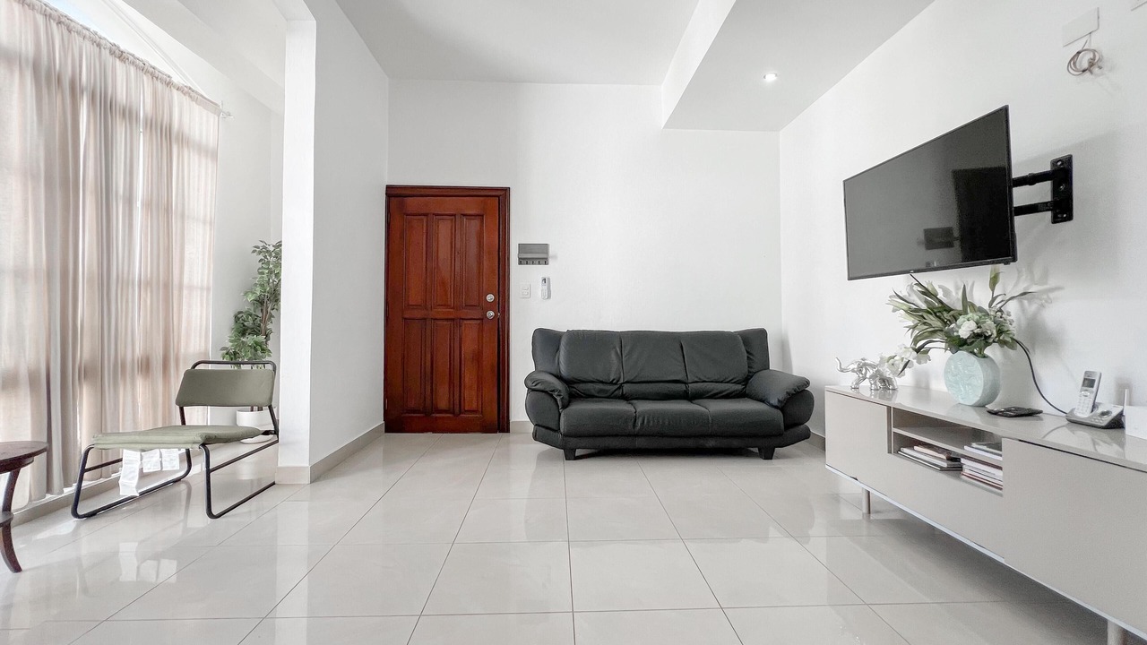 Photo of Livingroom in Yolanda Morales