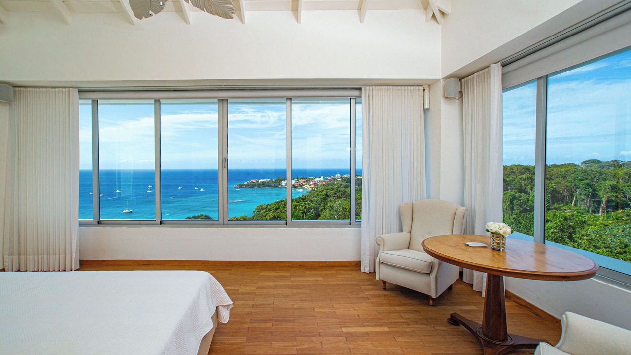 Photo of Bedroom in Los Cerros