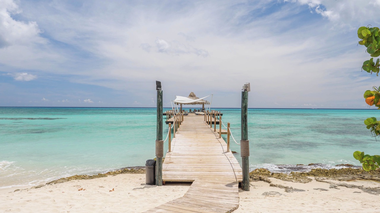 Photo of Others in Dominicus
