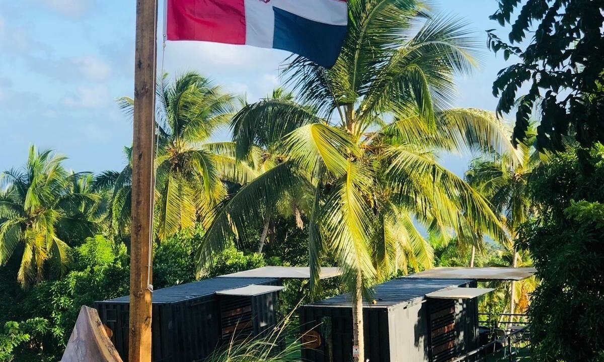 Photo of Others in Samana