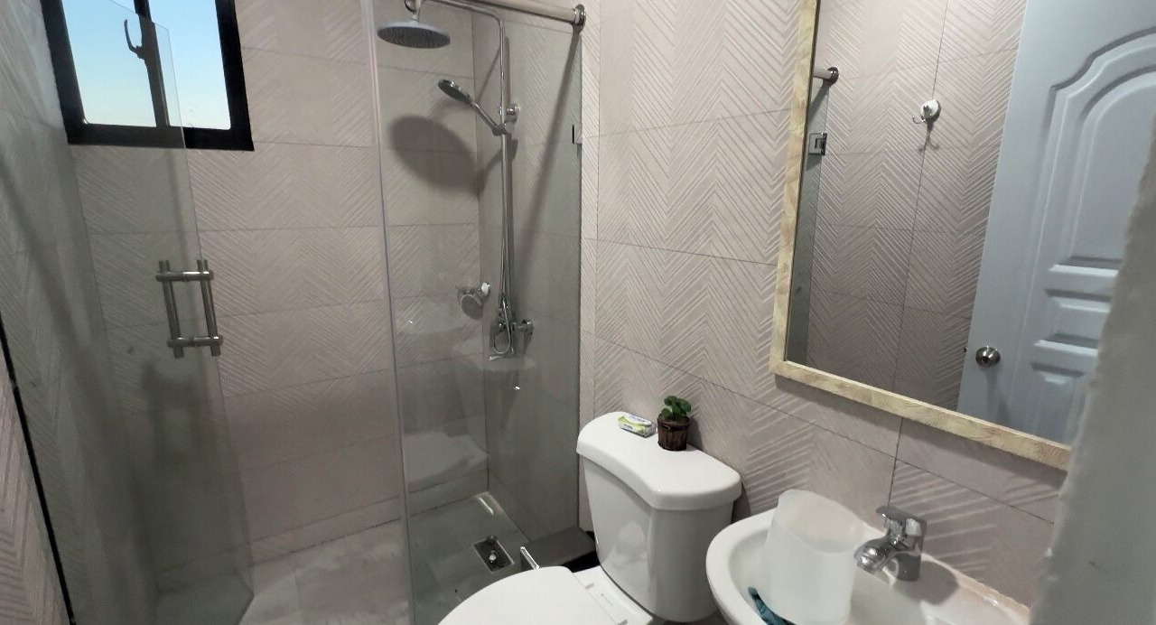 Photo of Bathroom in Pimentel