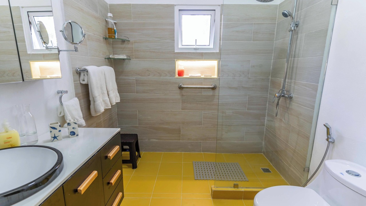 Photo of Bathroom in Guayacanes