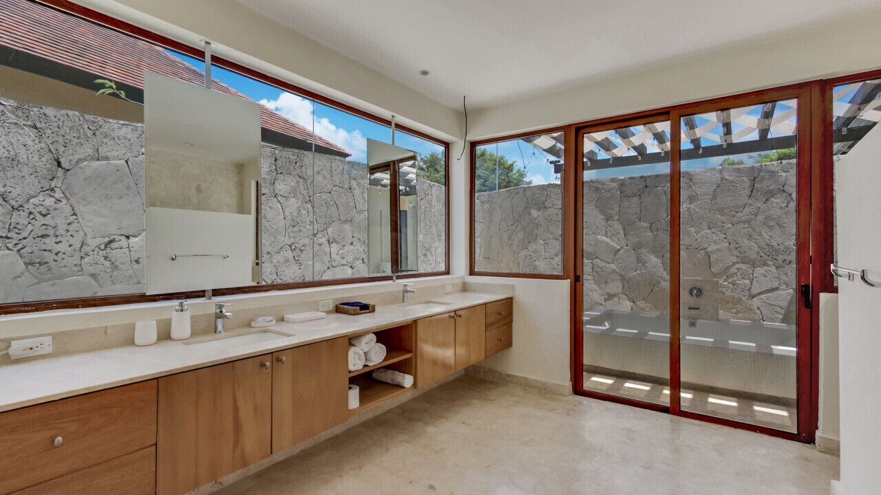 Photo of Bathroom in Punta Cana