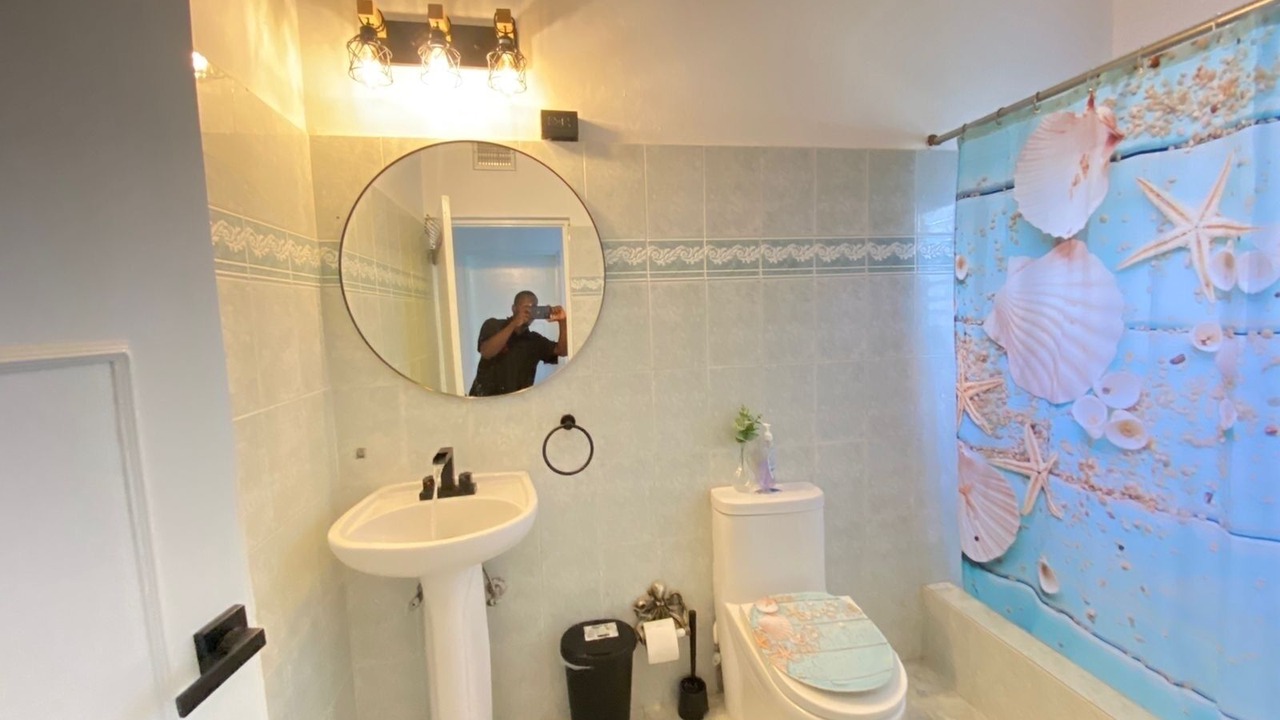 Photo of Bathroom in Juan Dolio - El Pueblo