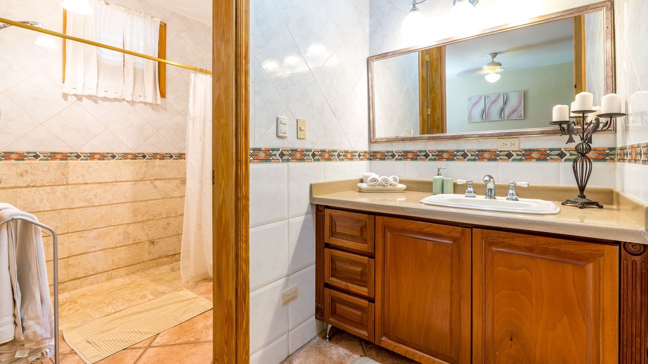 Photo of Bathroom in Vivero