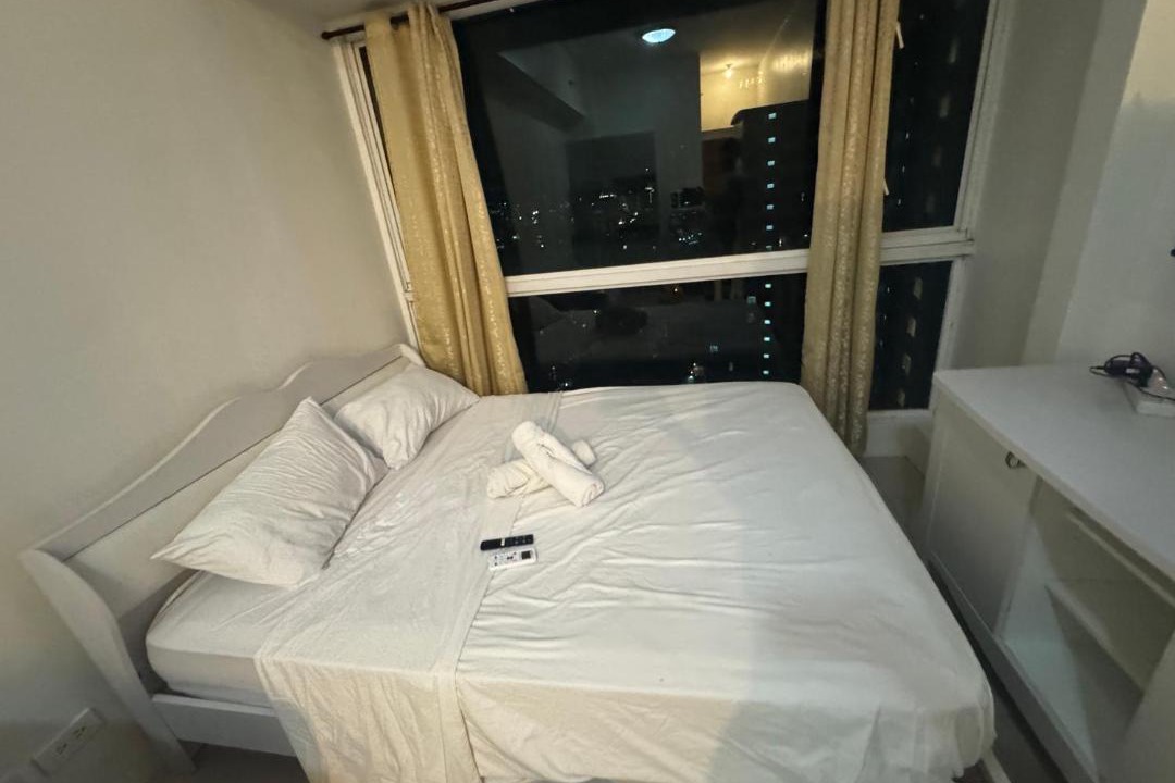 Photo of Bedroom in Legazpi Village