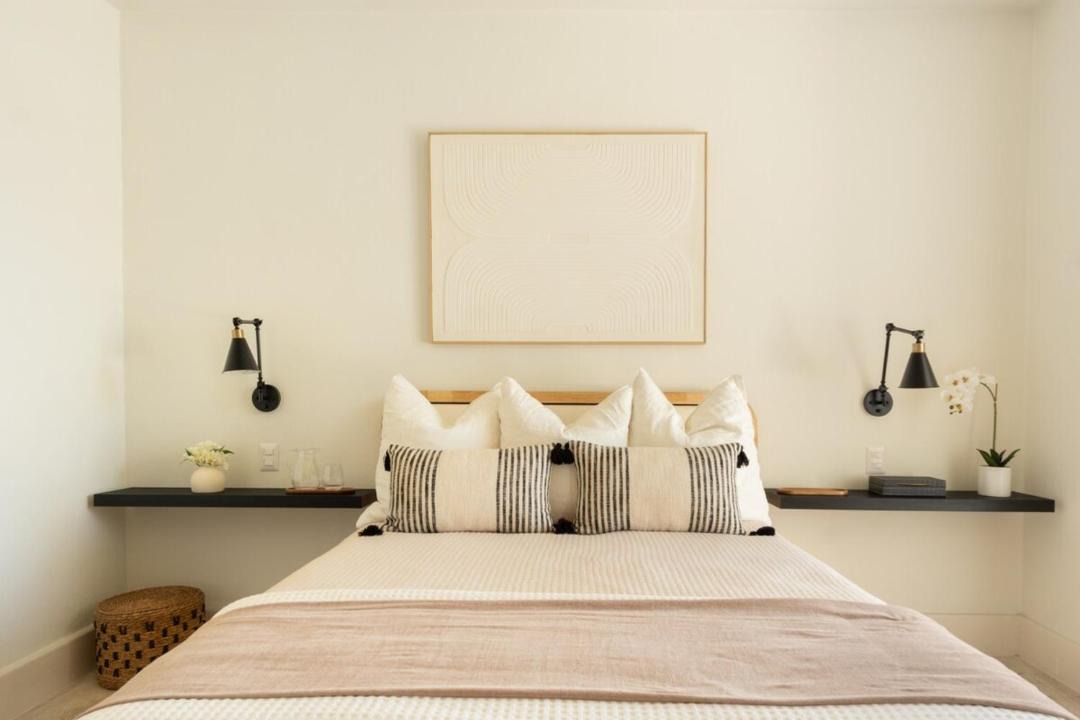 Photo of Bedroom in Los Altos