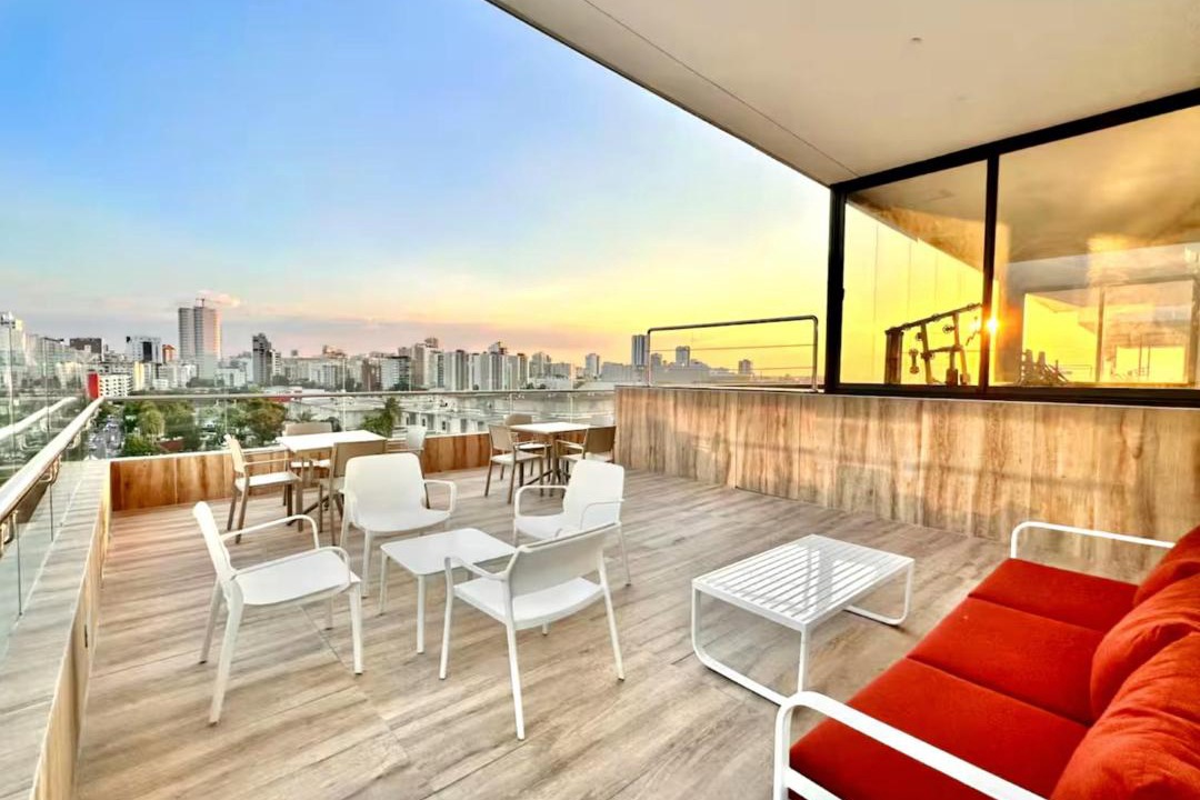 Photo of Patio Balcony in Viejo Arroyo Hondo
