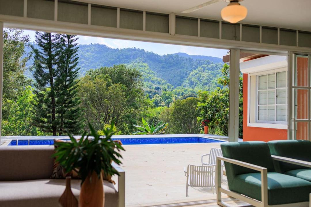 Photo of Patio Balcony in Pedro Brand