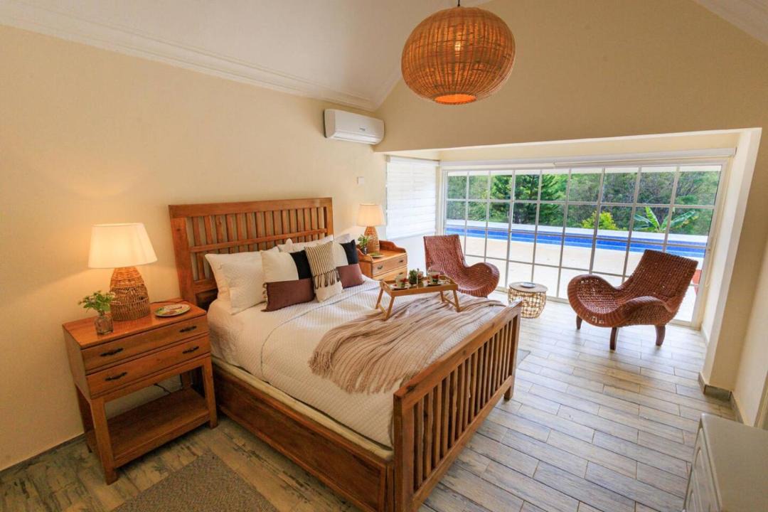 Photo of Bedroom in Pedro Brand