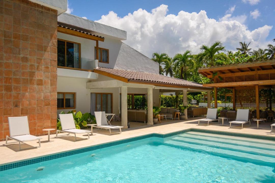 Photo of Others in Portillo
