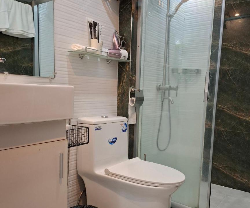 Photo of Bathroom in Ermita Night District