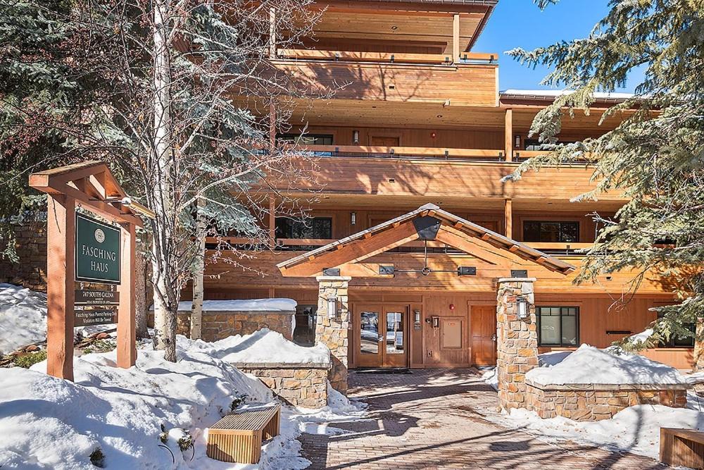 Photo of Others in Aspen
