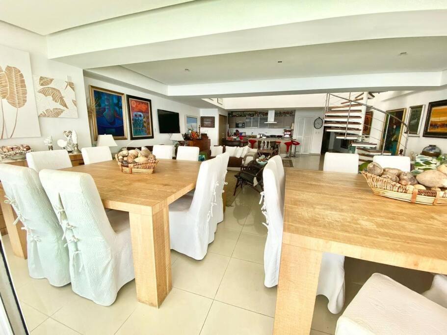 Photo of Livingroom in Villas Del Mar