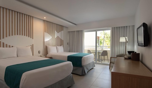 Premium Room, 2 Double Beds, Non Smoking, Garden View
