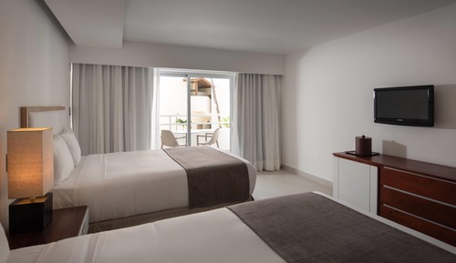 Junior Suite, 2 Double Beds, Balcony, Ocean View