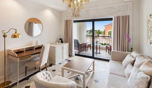Junior Suite, Balcony, Ocean View (1 King or 2 Queen)