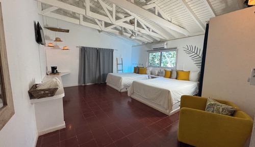 Comfort Quadruple Room, Ocean View