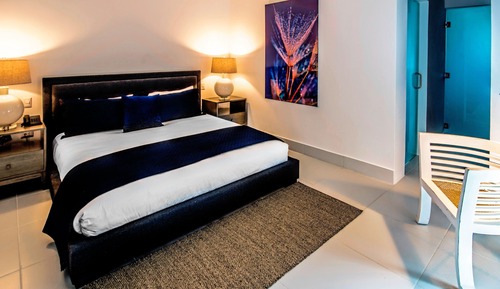 Suite, 2 Bedrooms
