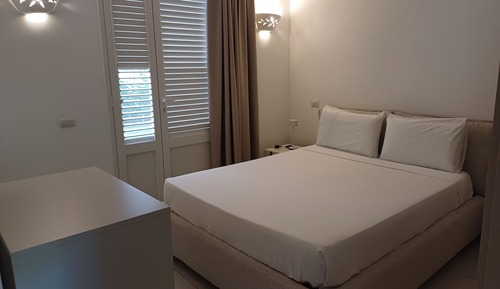 Deluxe Room, 1 Queen Bed