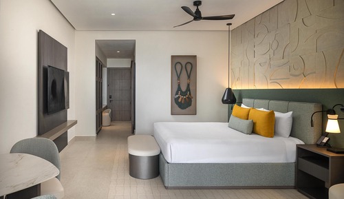 Club Room, 1 King Bed, Connecting Rooms, Ocean View