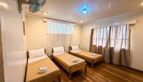 Triple Room