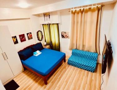 Studio Apartment with Queen Bed