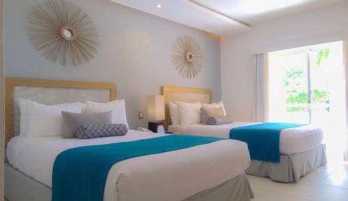 Deluxe Double Room - Mobility Accessible with Ocean View and Balcony or Terrace/Non-Smoking