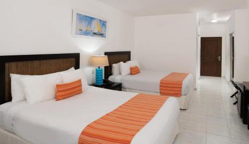 Double Room with Garden View and Balcony - Non-Smoking