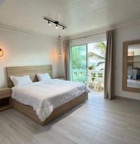 King Suite with Sea View