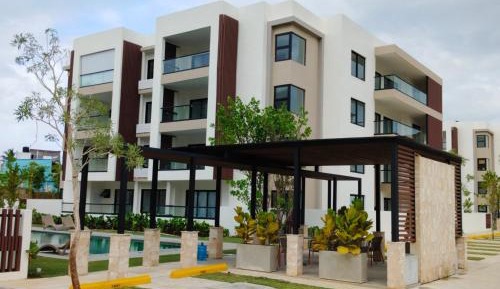 Two-Bedroom Apartment with Balcony