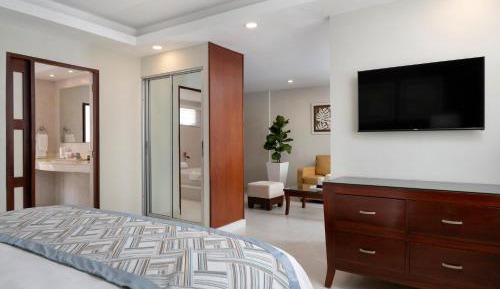 Presidential Suite