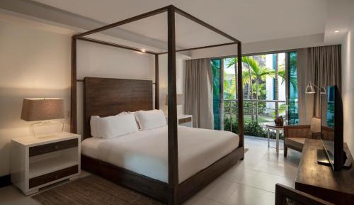 Superior King Room with Garden View