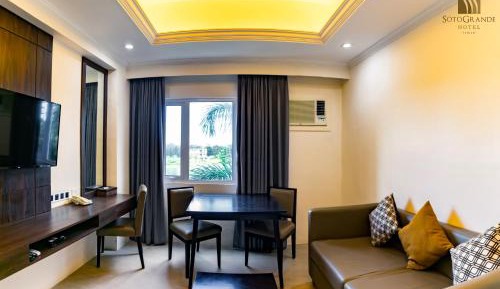 Queen Suite
