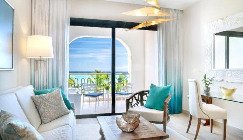 Premium Luxury, Junior Suite, 1 King, Ocean view, Balcony