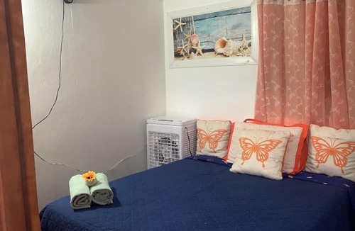 La Cienaga Bed & Breakfast | Villa Sea Foam Shore