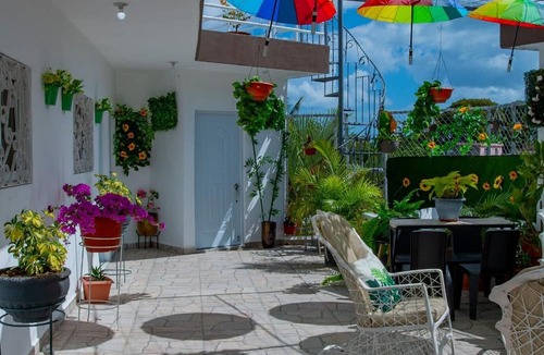 Los Maestros Apartment | Royal Terrace Princess II