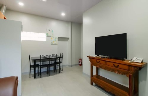 Carcar Hotel | Vaccinated Staff - Capital O 849 Carcar Eco Farm Resorts